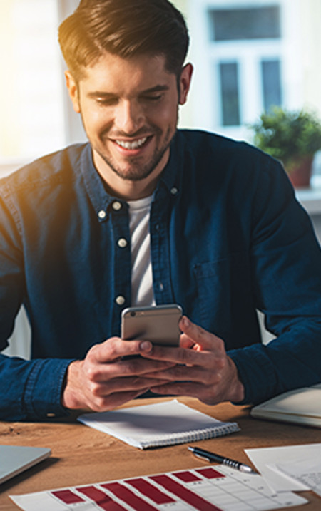 Smart ID<br/>
Nutzen Sie eine multifunktionale ID für starke Authentifizierung, physische Zutrittskontrolle,<br/>
digitalen Zugriff auf Ressourcen, Zeiterfassung, digitale Signaturen, E-Mail-Verschlüsselung,<br/> 
Follow-me-Print, Bezahlen in der Kantine, Parken und vieles mehr.

